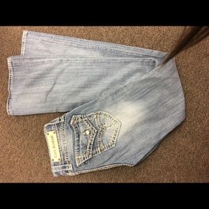 Rock Revival size 27